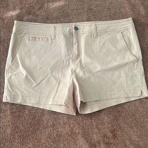 Market & Spruce Light Pink Casual Shorts